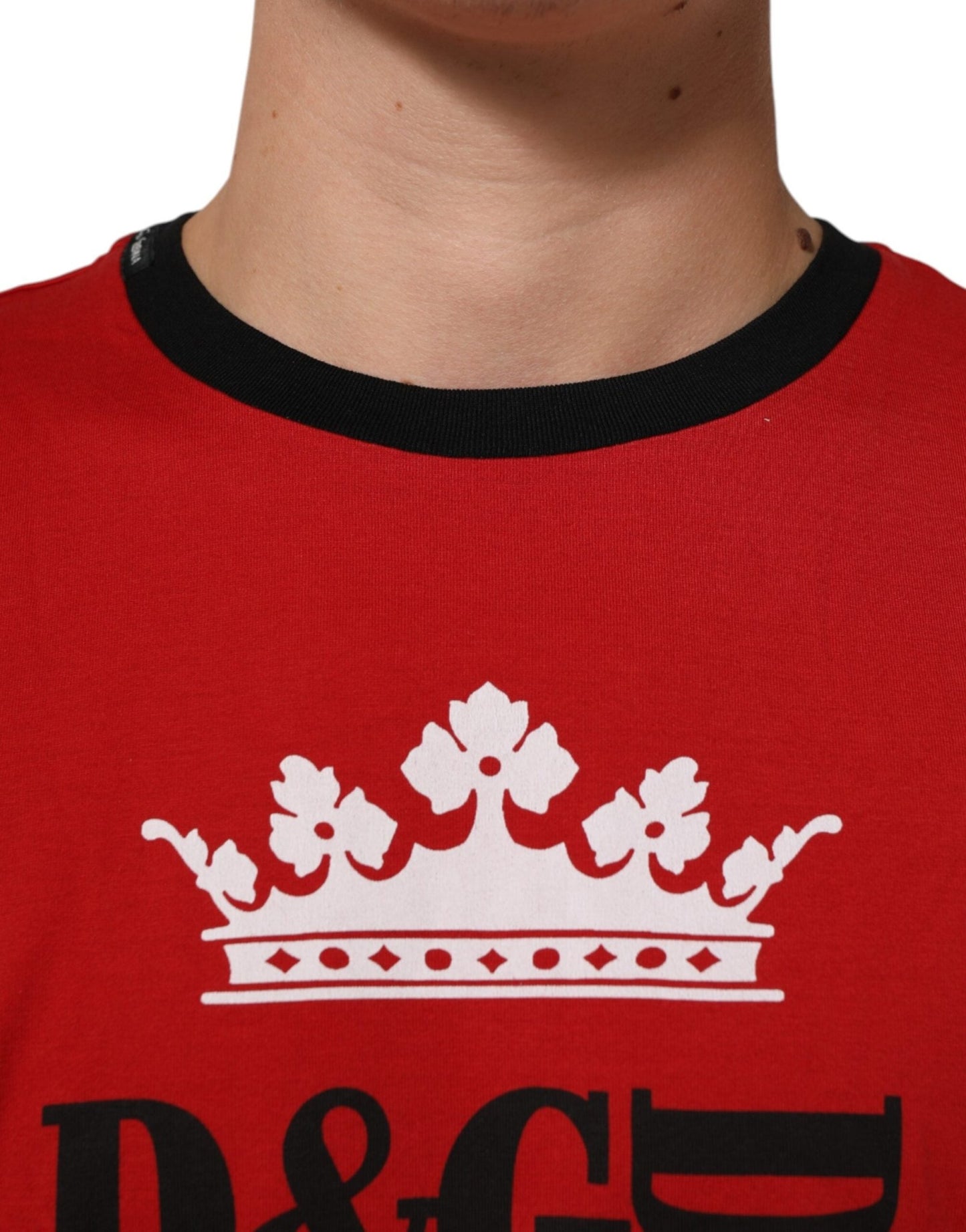 Dolce & Gabbana Red Logo Crown Cotton Short Sleeves T-shirt – IT52 | XL par Dolce & Gabbana | Disponible sur Sandy Store ByNet