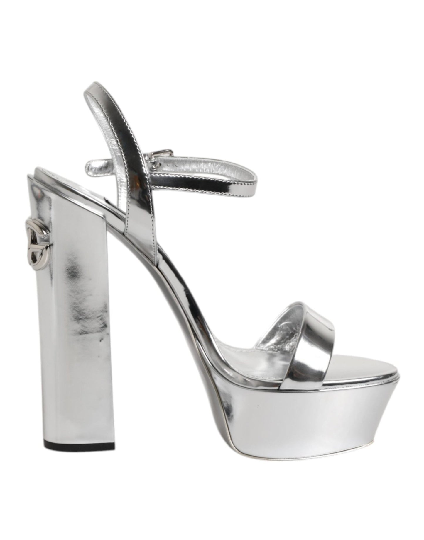 Dolce & Gabbana Silver Leather Platform Keira Sandals Shoes – EU39/US8.5 par Dolce & Gabbana | Disponible sur Sandy Store ByNet