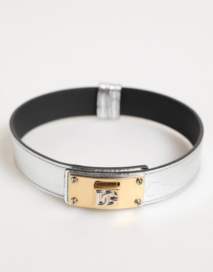 Dolce & Gabbana Silver Textured Leather Gold Tone Metal Neckband – par Dolce & Gabbana | Disponible sur Sandy Store ByNet