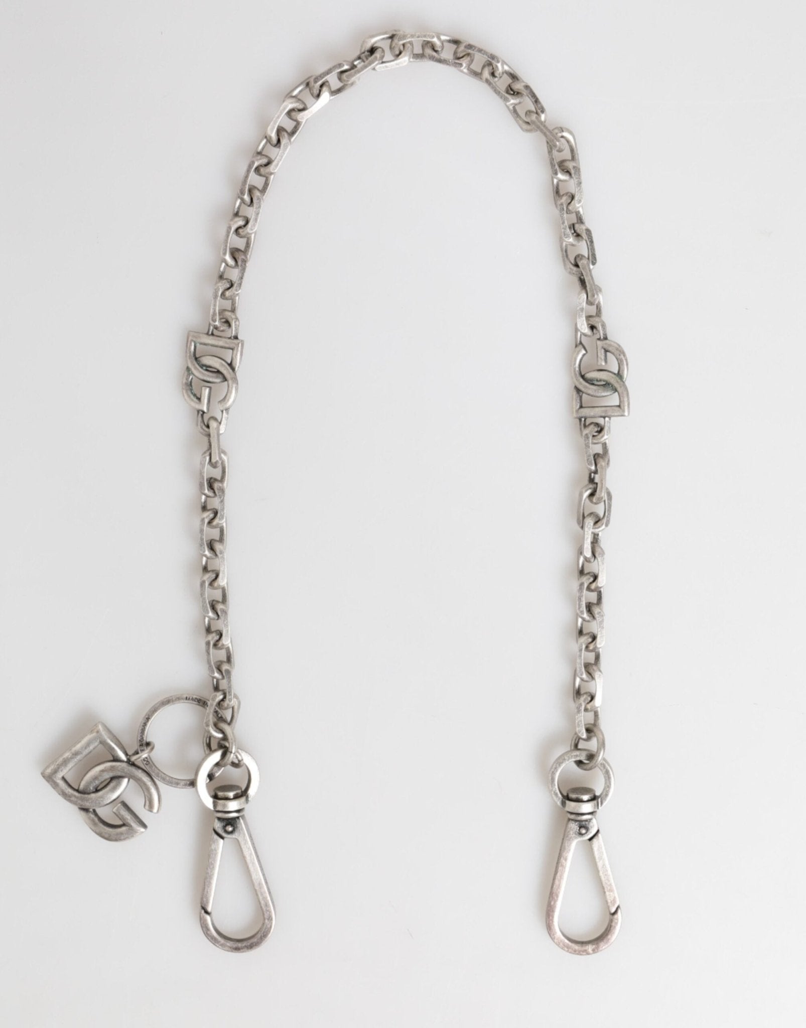 Dolce & Gabbana Silver Tone Brass DG Logo Detailing Chain Men Necklace – par Dolce & Gabbana | Disponible sur Sandy Store ByNet