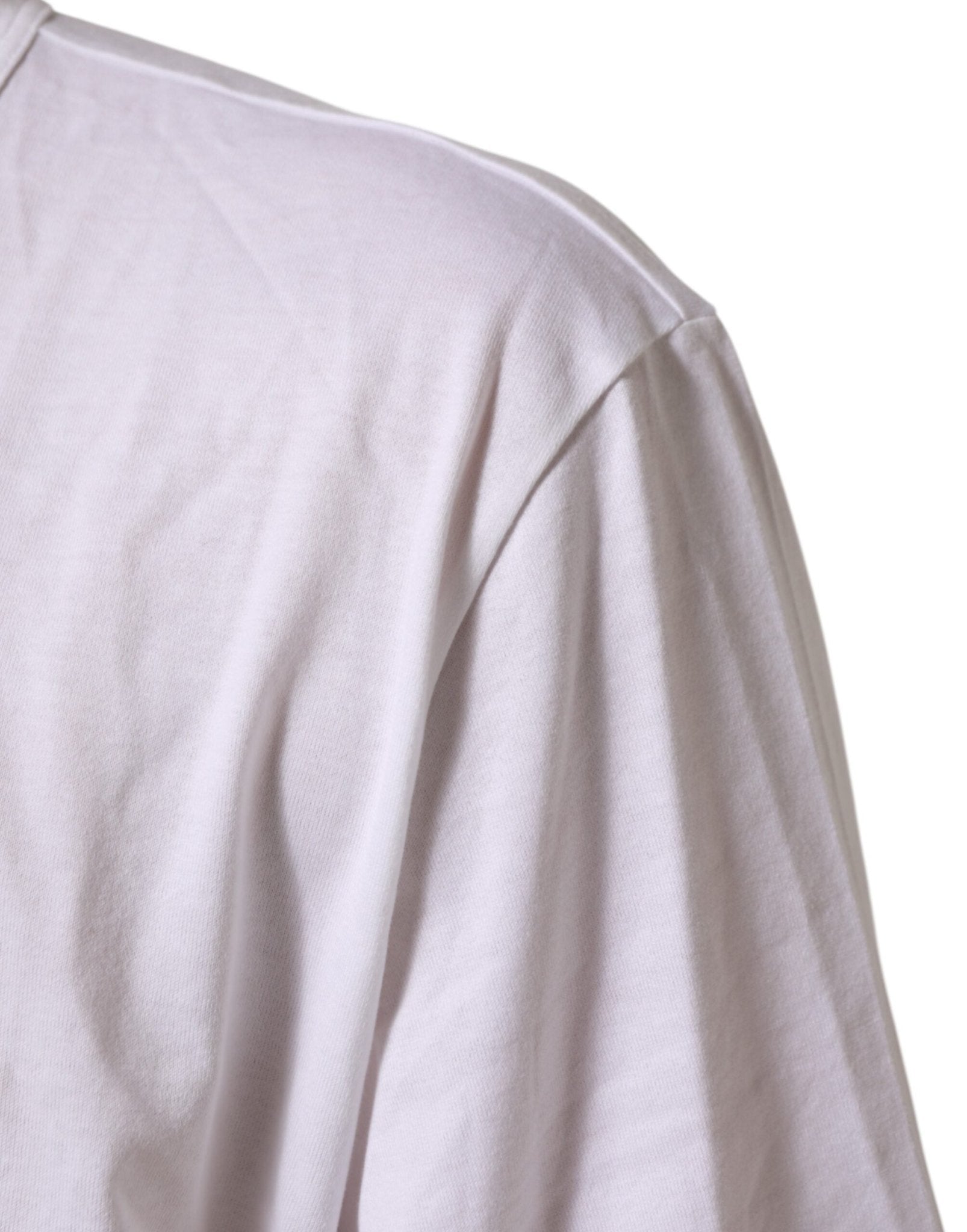 Dolce & Gabbana White Cotton V - Neck Short Sleeves T-shirt – IT60 | 3XL par Dolce & Gabbana | Disponible sur Sandy Store ByNet