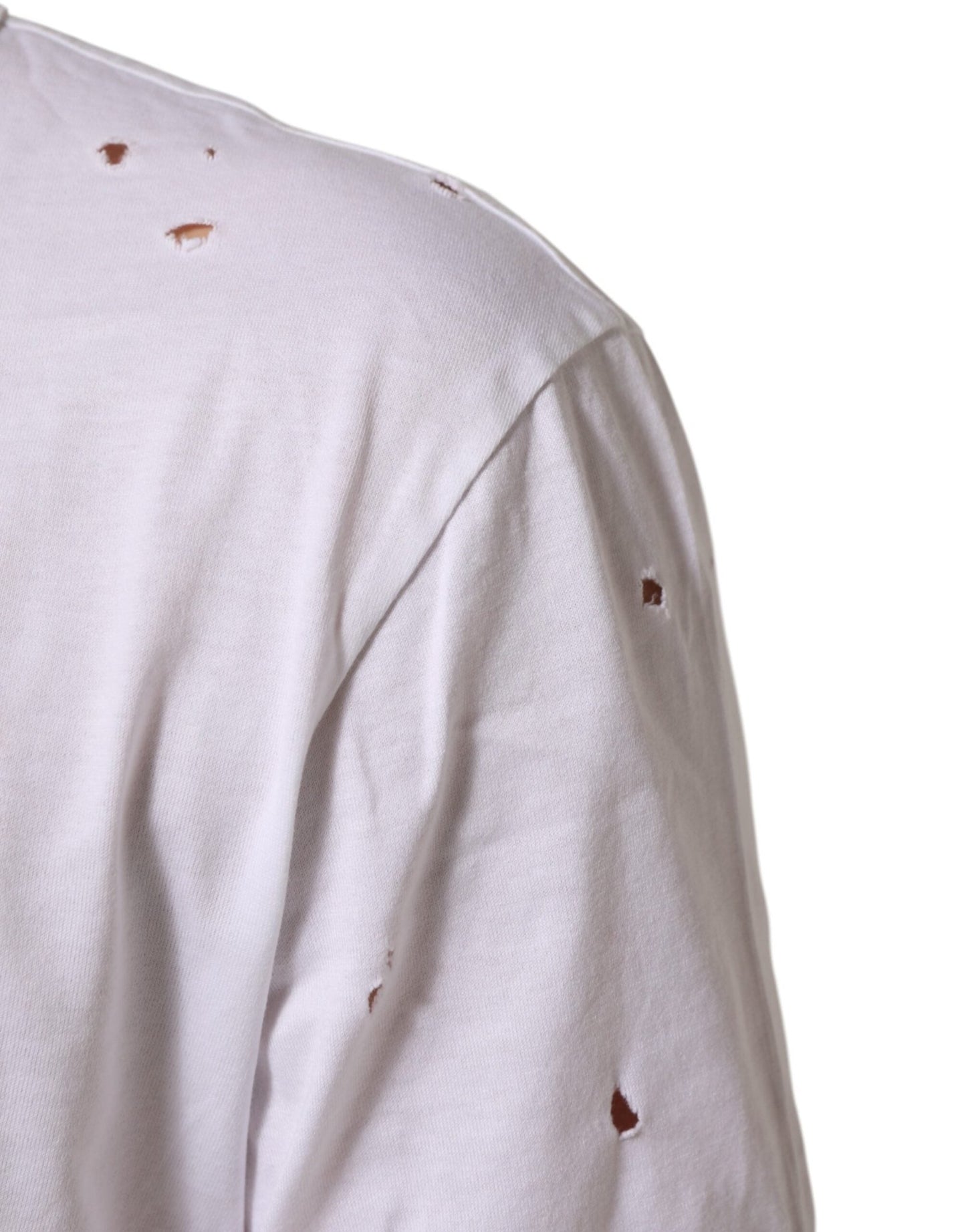 Dolce & Gabbana White Distressed Cotton V Neck Men T-shirt – IT48 | M par Dolce & Gabbana | Disponible sur Sandy Store ByNet