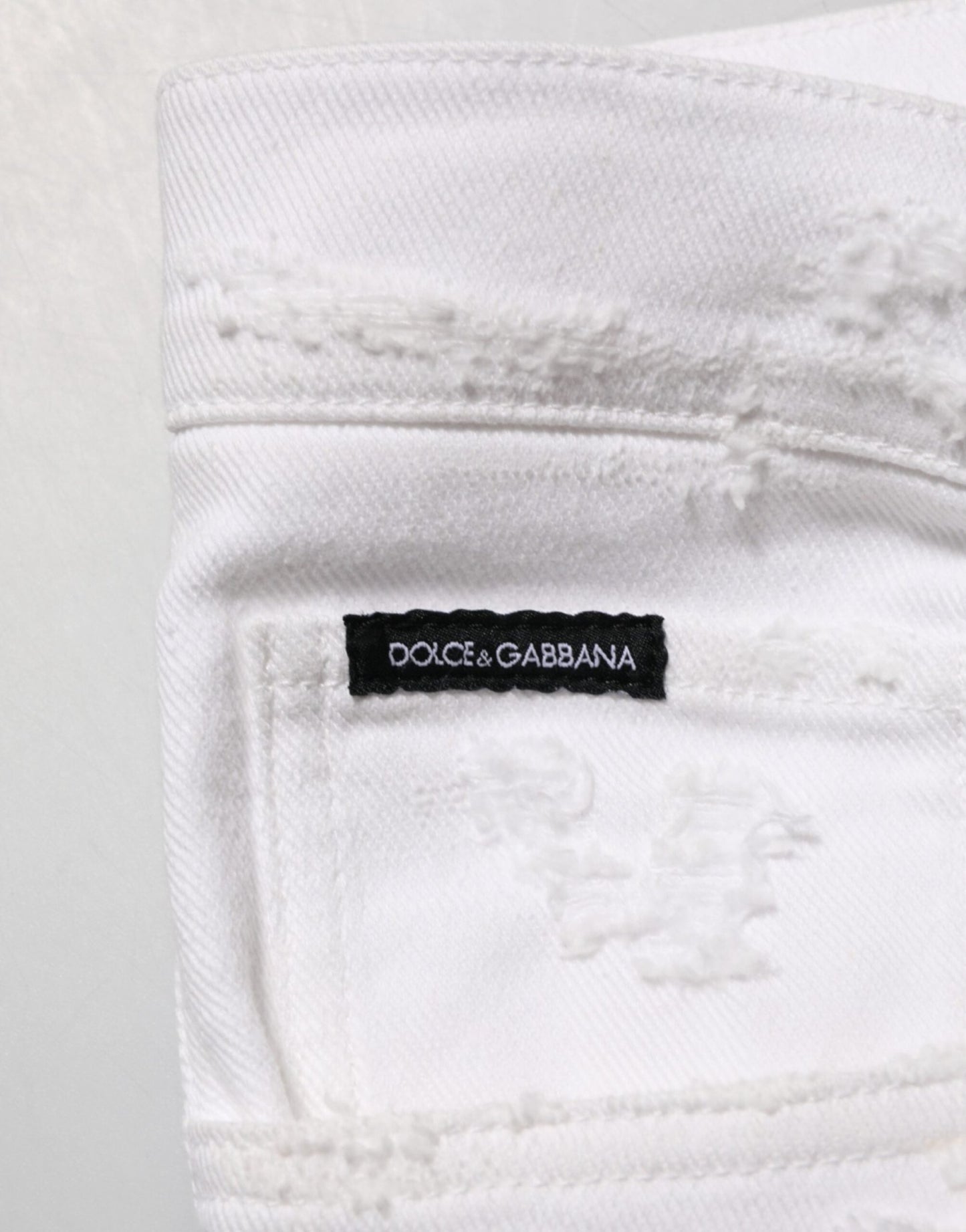 Dolce & Gabbana White Distressed Ripped Denim Trouser Jeans – IT48 | M par Dolce & Gabbana | Disponible sur Sandy Store ByNet