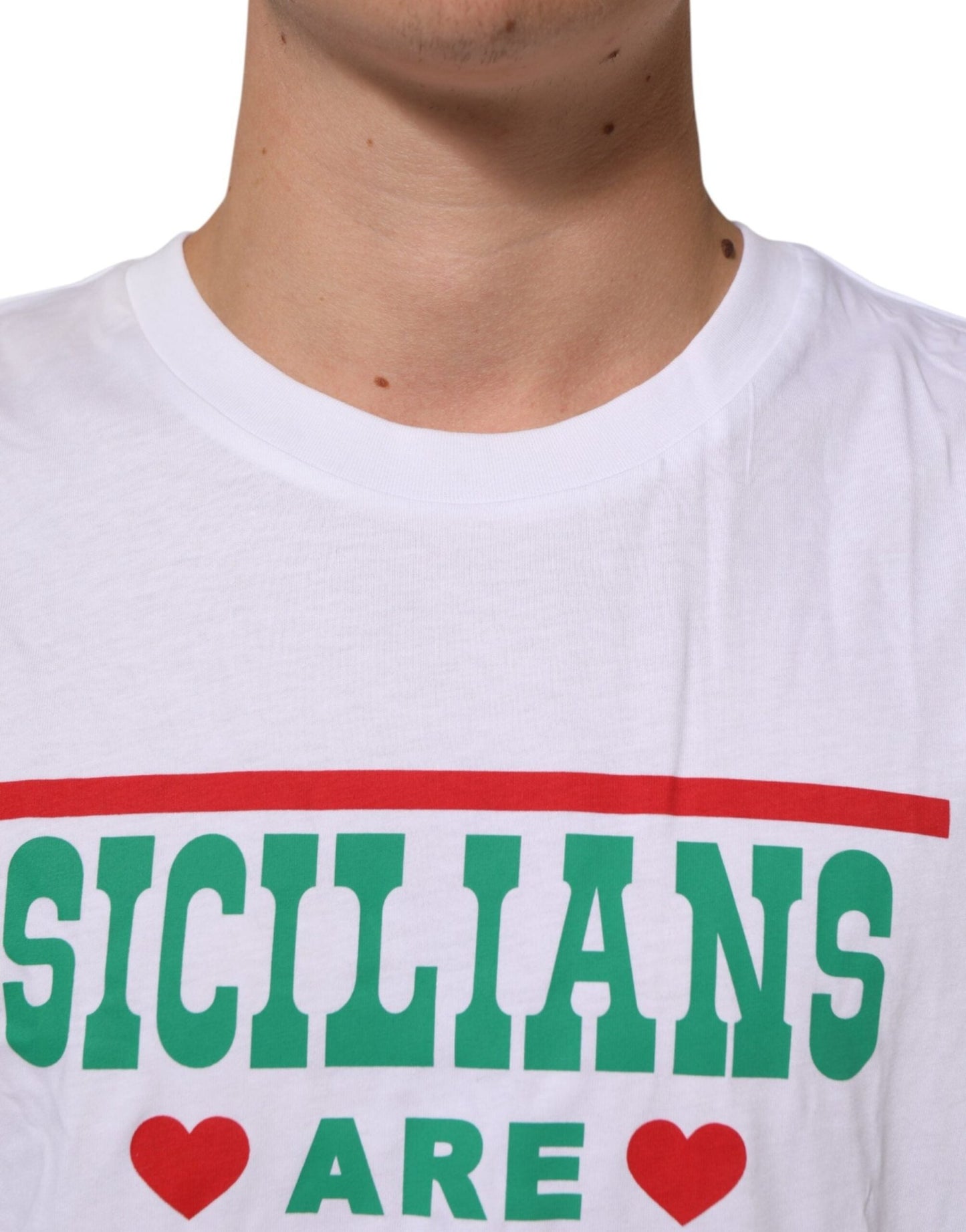 Dolce & Gabbana White Graphic Print Cotton Crew Neck T-shirt – IT54 | XL par Dolce & Gabbana | Disponible sur Sandy Store ByNet