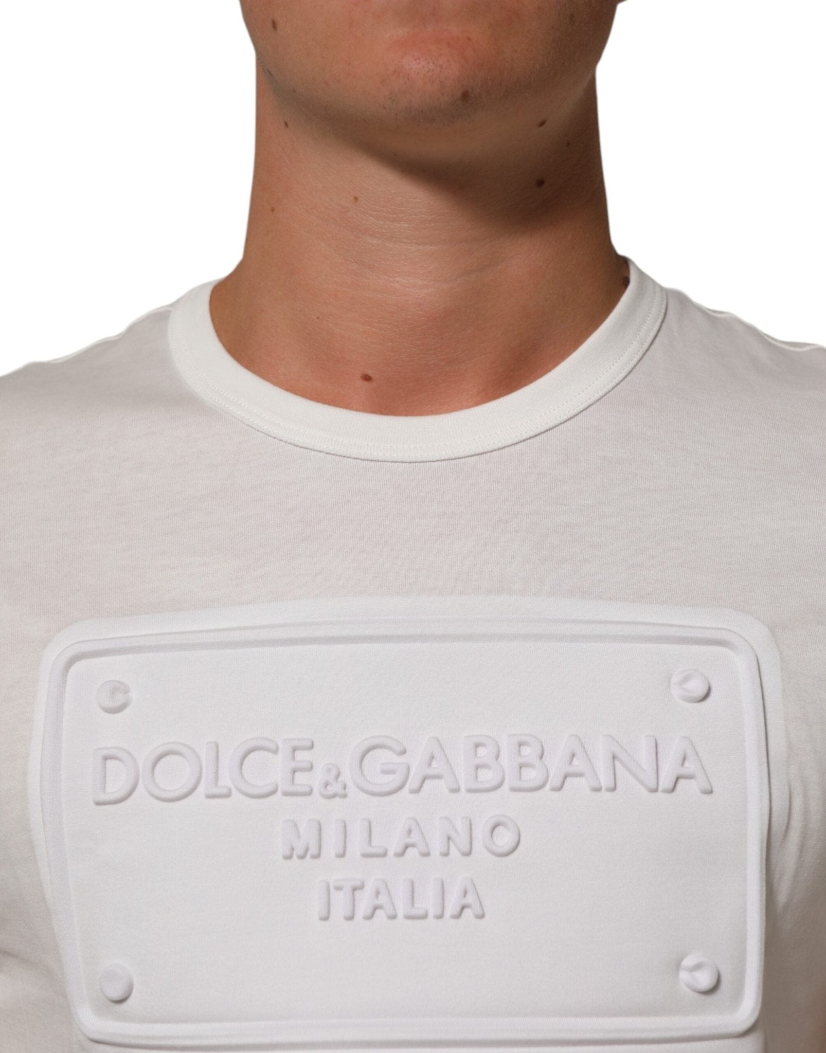 Dolce & Gabbana White Logo Patch Cotton Crew Neck Men T-shirt – IT48 | M par Dolce & Gabbana | Disponible sur Sandy Store ByNet
