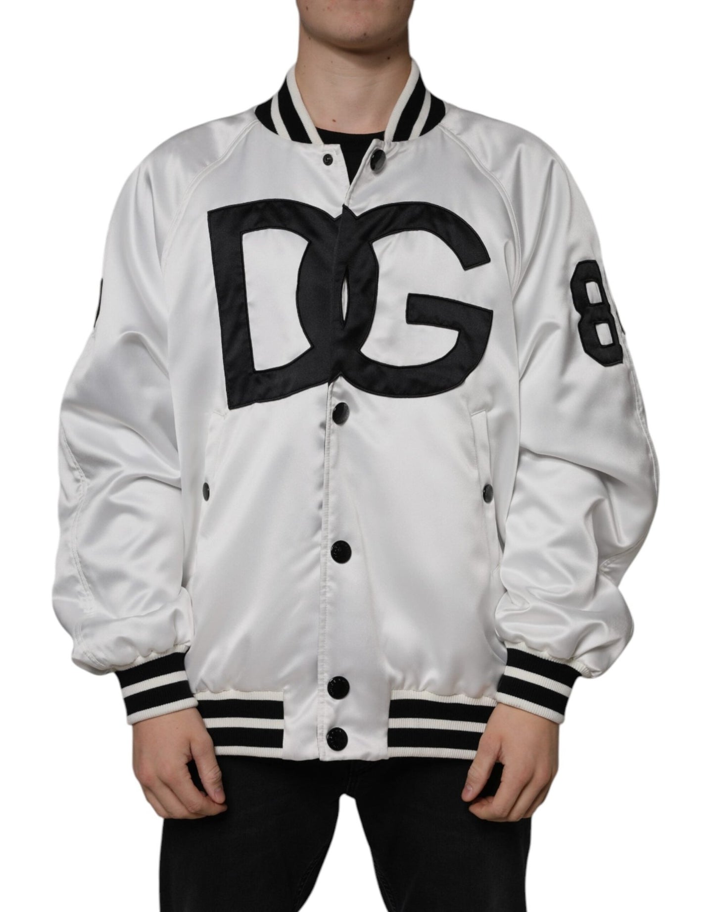 Dolce & Gabbana White Polyester Logo Full Zip Bomber Jacket – IT50 | L par Dolce & Gabbana | Disponible sur Sandy Store ByNet