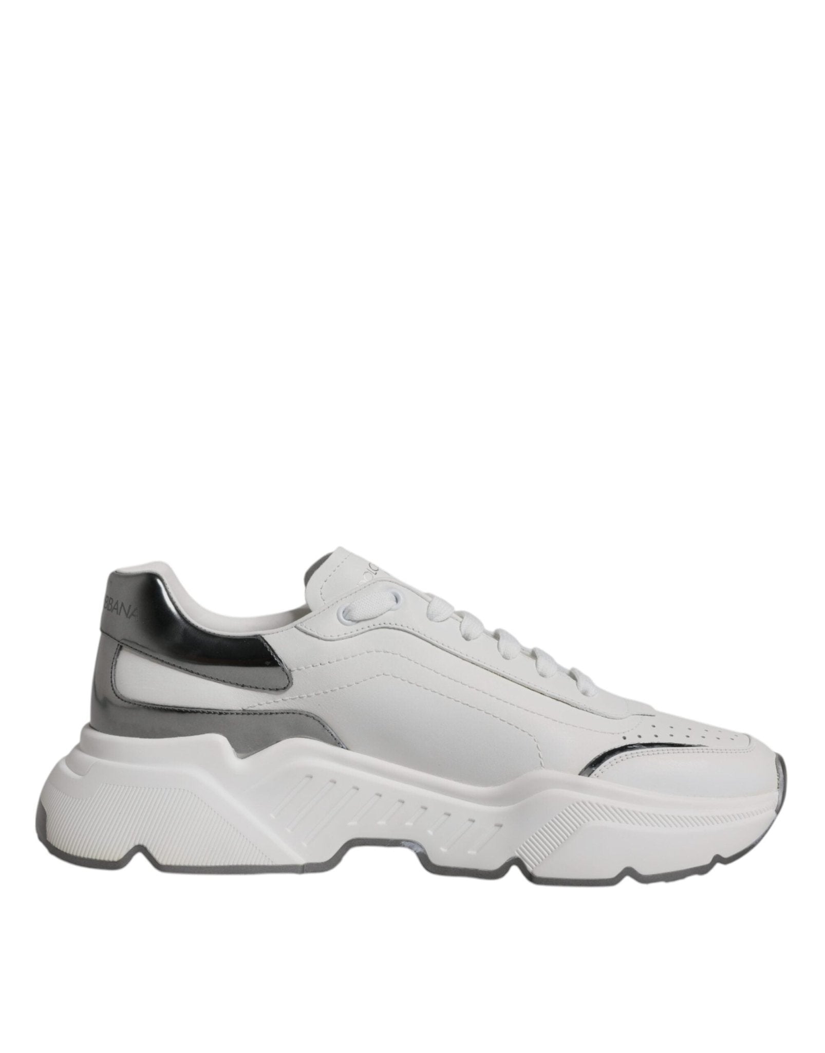 Dolce & Gabbana White Silver DAYMASTER Leather Sneakers Shoes – EU44.5/US11.5 par Dolce & Gabbana | Disponible sur Sandy Store ByNet