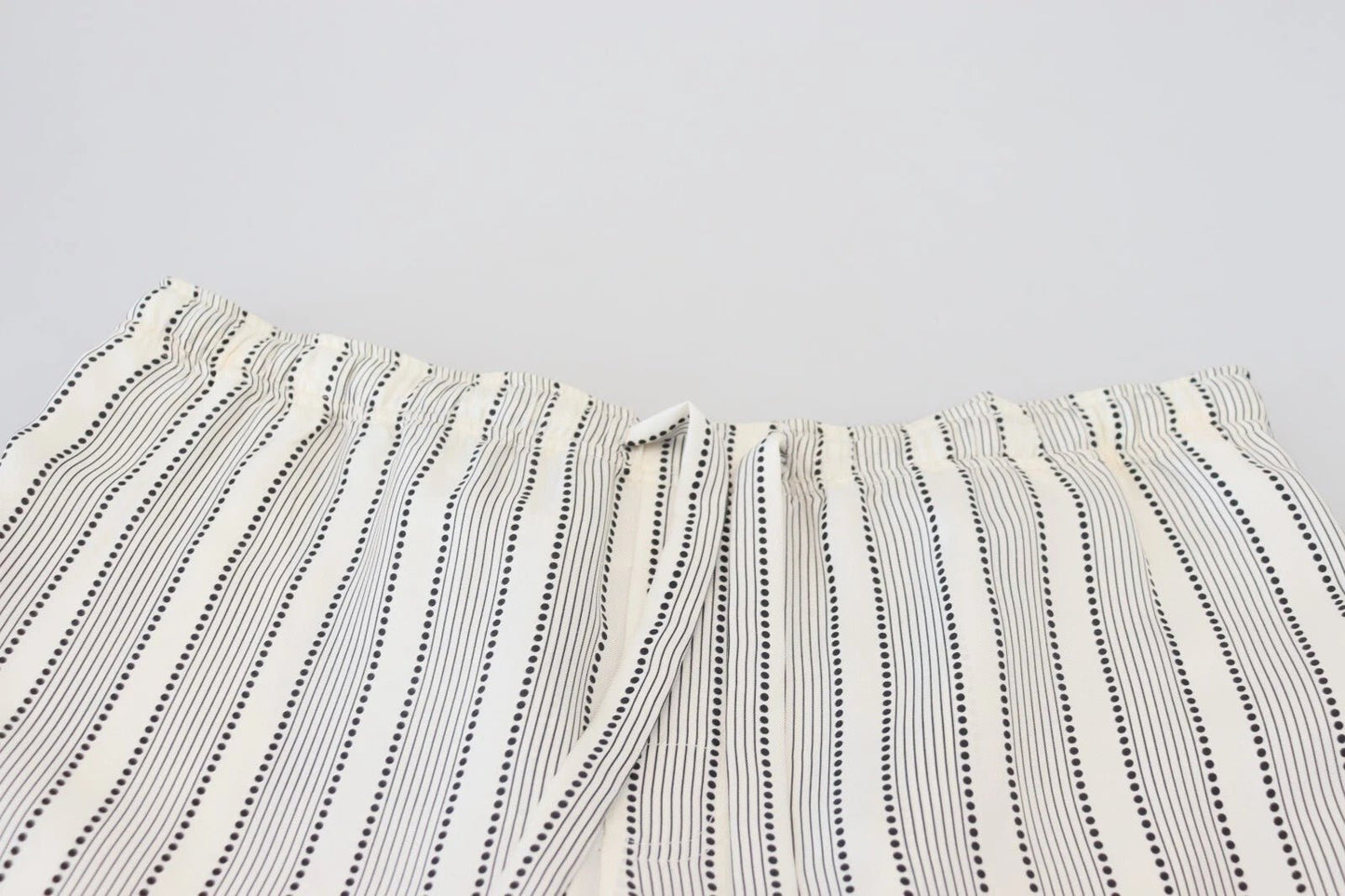 Dolce & Gabbana White Stripes Silk Lounge Trouser Pants – IT48 | M par Dolce & Gabbana | Disponible sur Sandy Store ByNet