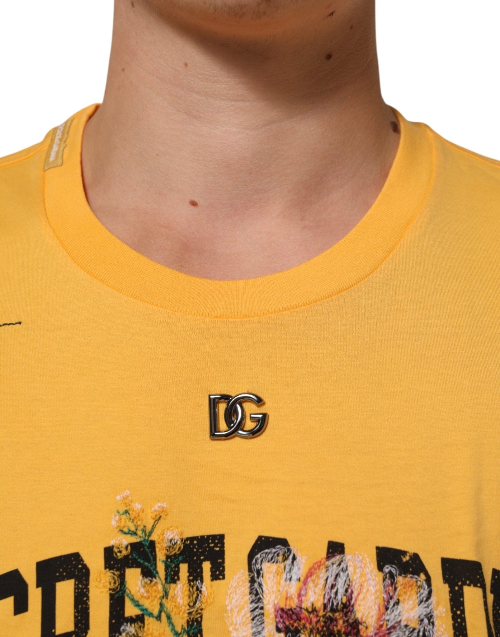 Dolce & Gabbana Yellow Secret Graden Floral Cotton CrewNeck T-shirt – IT50 | L par Dolce & Gabbana | Disponible sur Sandy Store ByNet