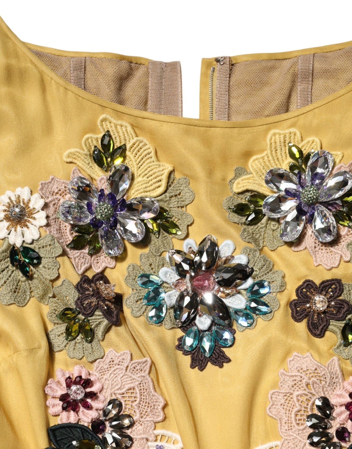 Dolce & Gabbana Yellow Silk Floral Embroidered Maxi Dress – IT46|XL par Dolce & Gabbana | Disponible sur Sandy Store ByNet