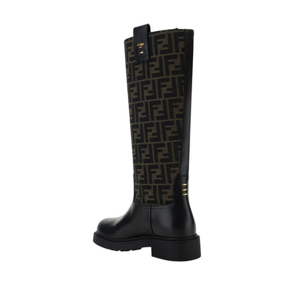 Fendi Boots – EU37/US7 par Fendi | Disponible sur Sandy Store ByNet