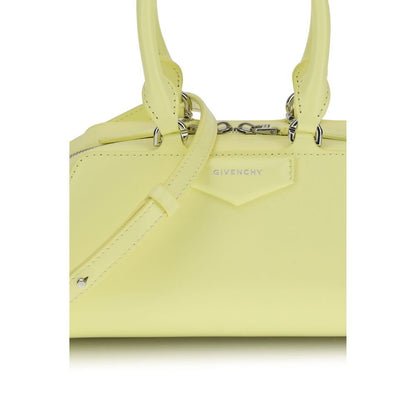 Givenchy Antigona East - West Mini Handbag – par Givenchy | Disponible sur Sandy Store ByNet