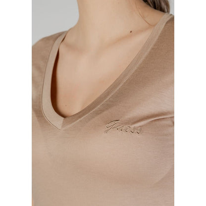 Guess Beige Lyocell T-Shirt – IT40|S par Guess | Disponible sur Sandy Store ByNet