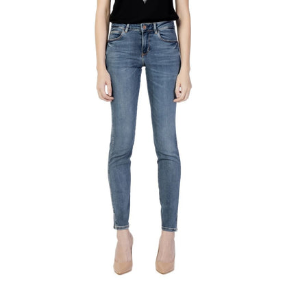 Guess Blue Cotton Skinny Jean – W33 | L30 par Guess | Disponible sur Sandy Store ByNet