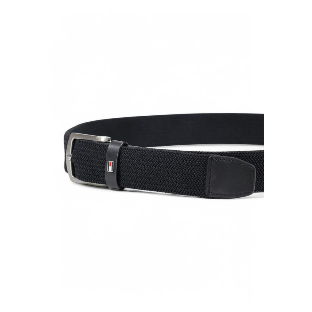 Tommy Hilfiger Black Recycled Polyester Belt – 100 cm / 40 Inches par Tommy Hilfiger | Disponible sur Sandy Store ByNet