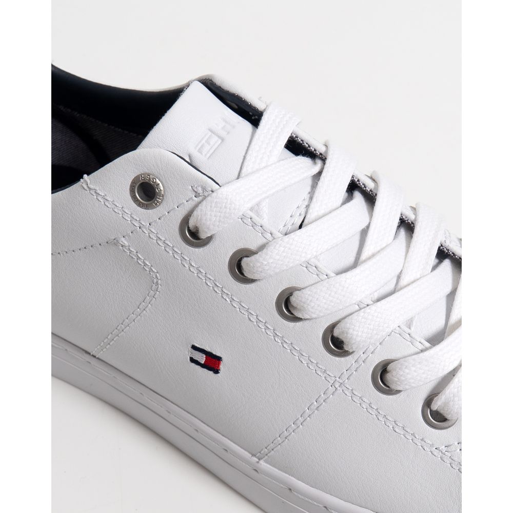 Tommy Hilfiger White Leather Sneaker – EU41/US8 par Tommy Hilfiger | Disponible sur Sandy Store ByNet