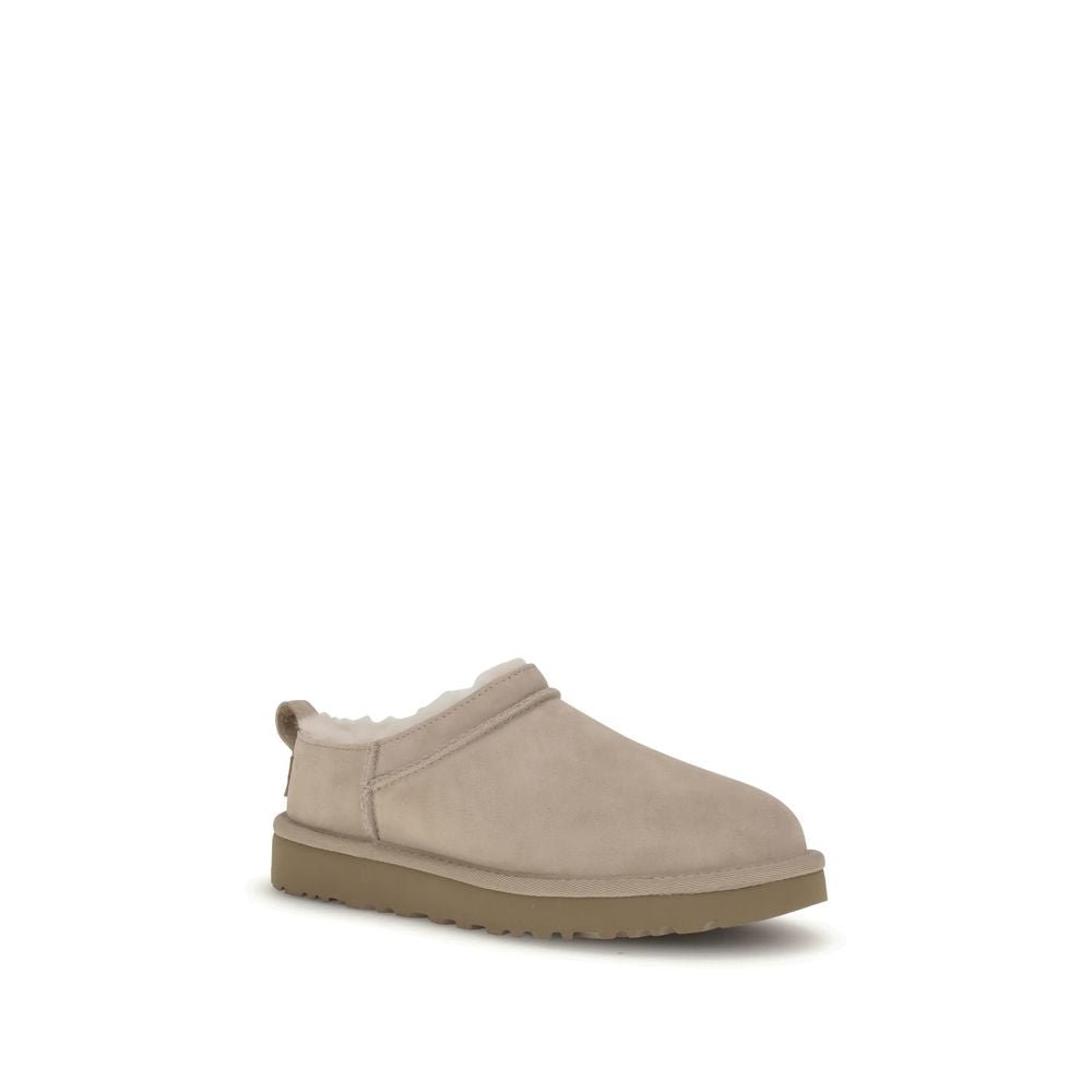 UGG Classic micro Ankle Boots – EU40/US10 par UGG | Disponible sur Sandy Store ByNet