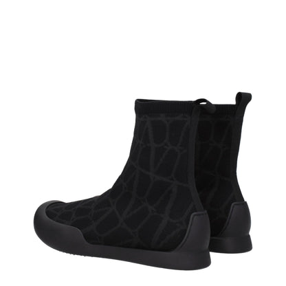 Valentino Garavani Black Fabric High Tops – EU39.5/US6.5 par Valentino Garavani | Disponible sur Sandy Store ByNet